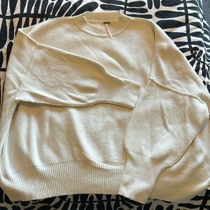 FREE PEOPLE SWEATER